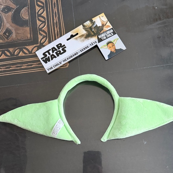 Star Wars The Child Green and Cream Ears Headband - Picture 3 of 4